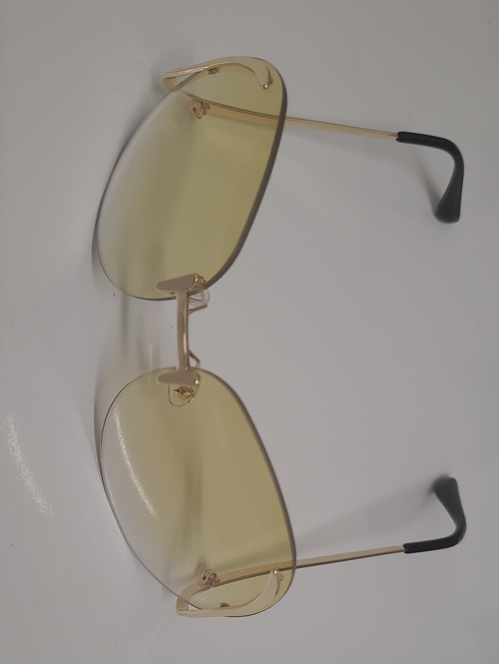 Rimless Yellow Lens Gradient Sunglasses With Zip Case